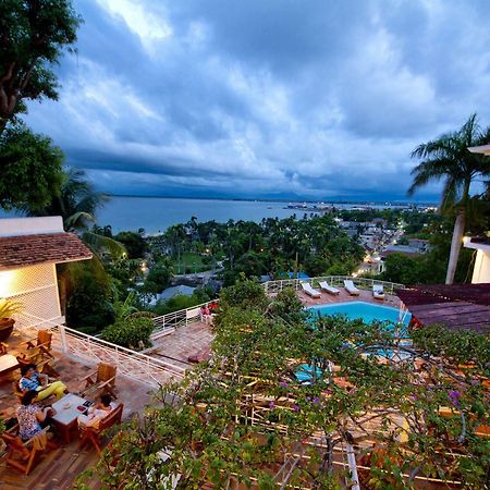 Hotel Mont Joli Cap-Haïtien エクステリア 写真