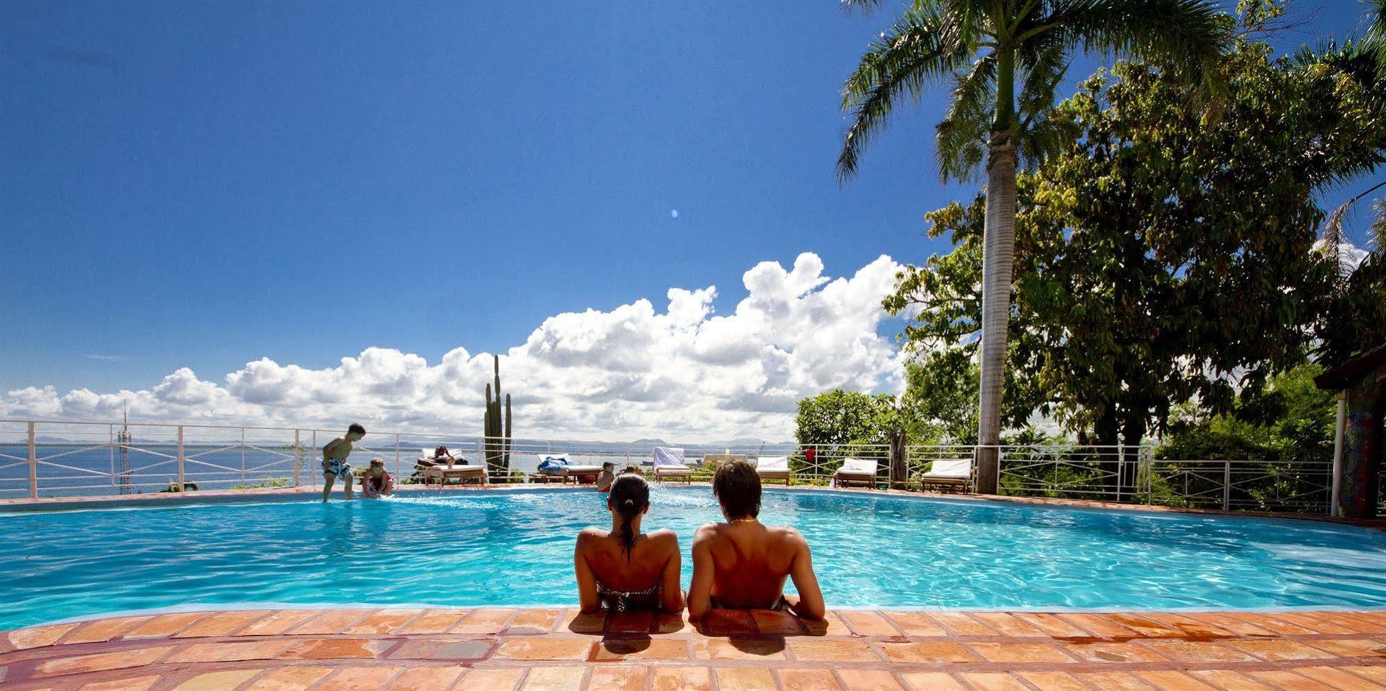 Hotel Mont Joli Cap-Haïtien エクステリア 写真